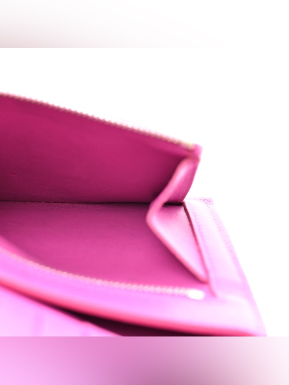 Grained Calfskin Medium Multifunction Strap Wallet Magenta - Picture 6 of 10